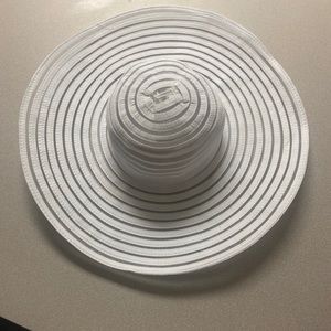Brand new white floppy sun hat